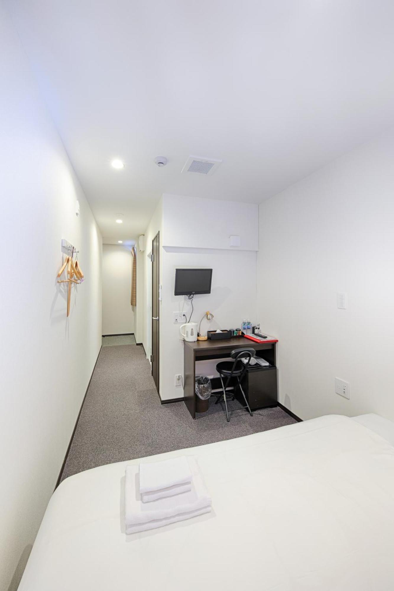 Hotel The Point Kyoto Station South Buitenkant foto
